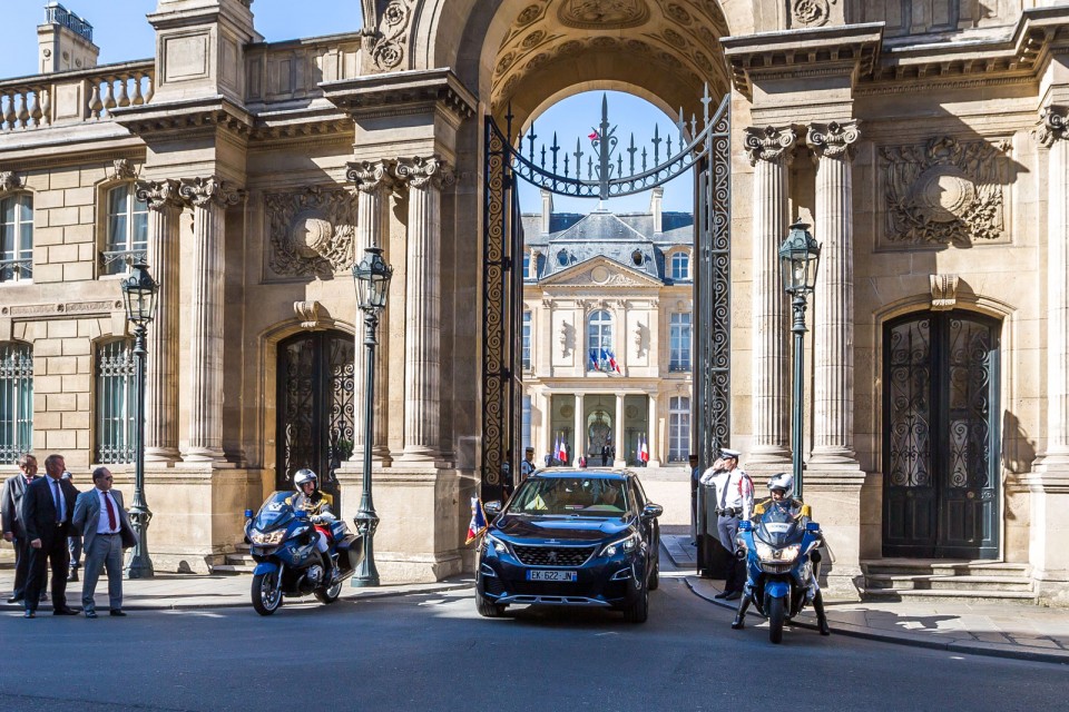 Photo officielle Peugeot 5008 RF République Française (2017)