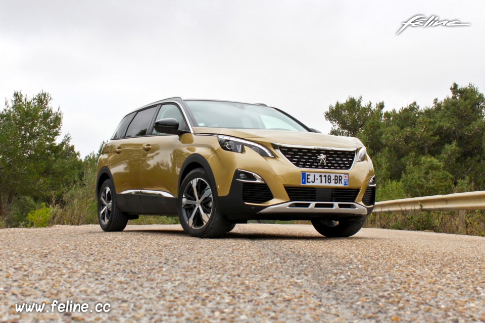 Photo essai sur route nouvelle Peugeot 5008 II Allure 1.2 PureTe