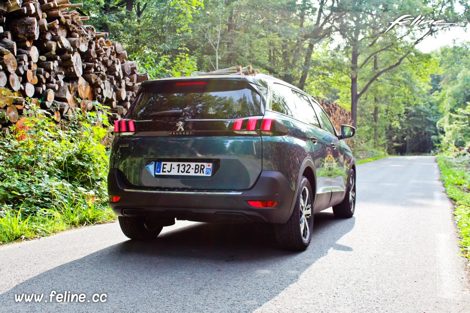 Photo essai route nouveau Peugeot 5008 II Allure BlueHDi 120 EAT