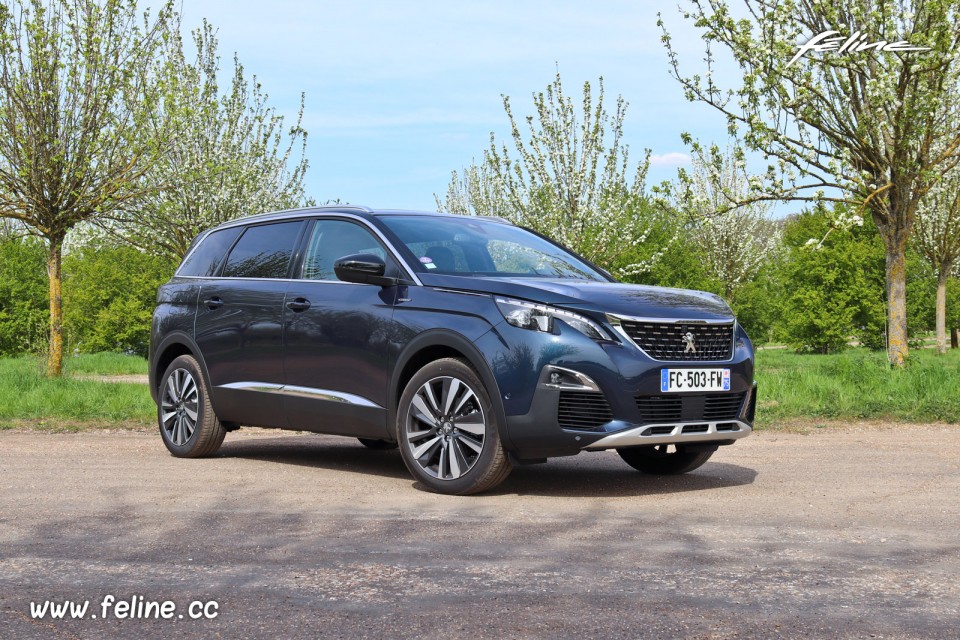 Photo 3/4 avant Peugeot 5008 II GT Line PureTech 180 EAT8 (2019)