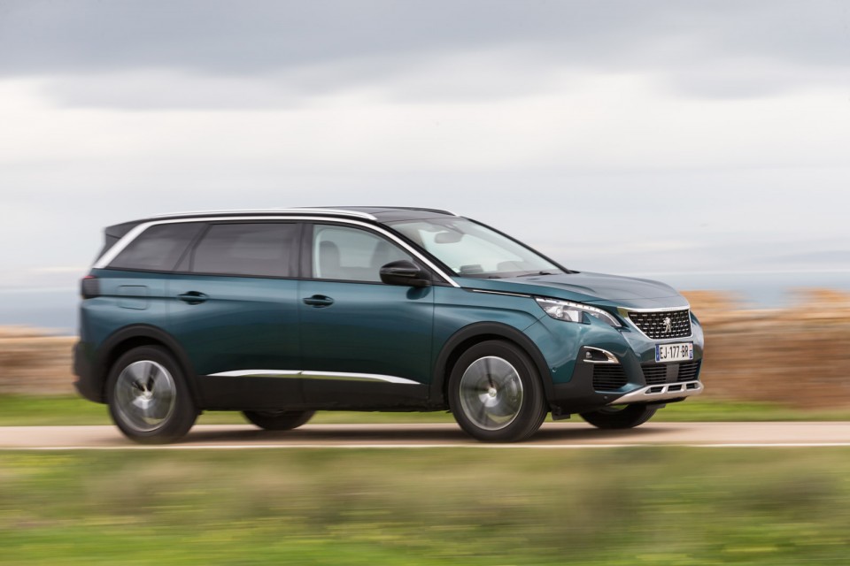 Photo profil Peugeot 5008 II Allure Emerald Crystal - Essais pre