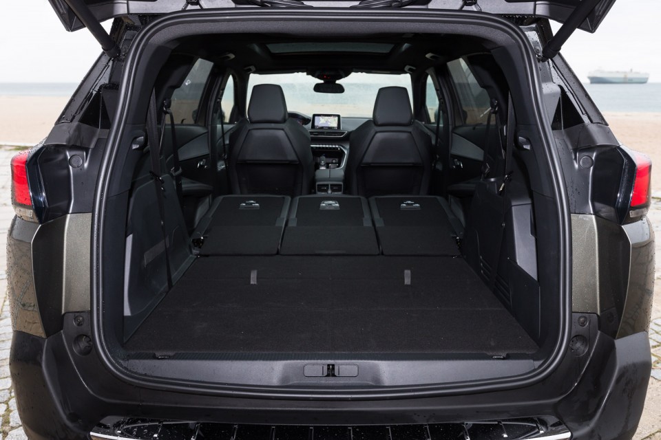Photo coffre Peugeot 5008 II - Essais presse 2017