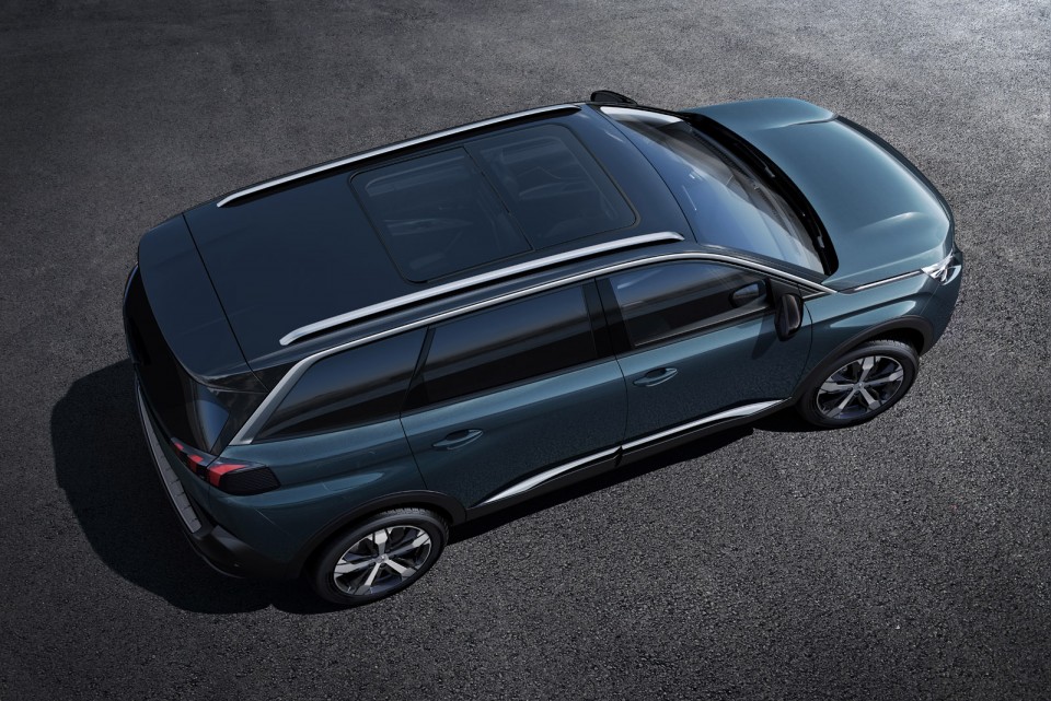 Photo officielle Peugeot 5008 II (2017)