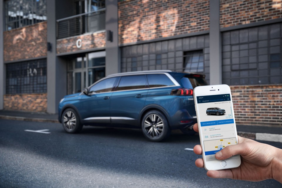 Photo application mobile Peugeot 5008 II restylée (2020)