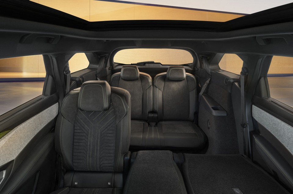 Photo modularité banquette arrière Peugeot 5008 III (2024)