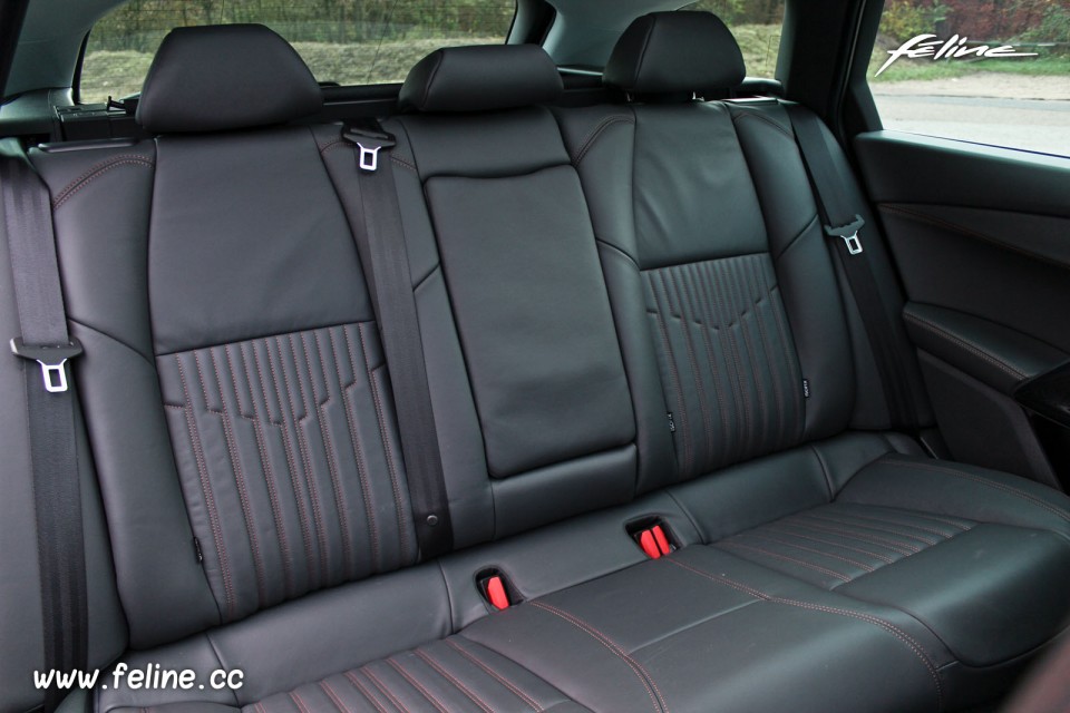 Photo banquette arrière cuir Tramontane Peugeot 508 RXH I phase