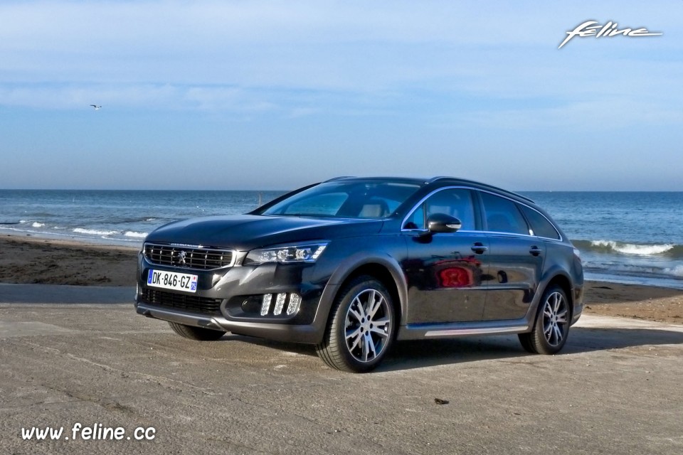 Photo essai Peugeot 508 RXH I phase 2 Gris Haria 2.0 HDi HYbrid4