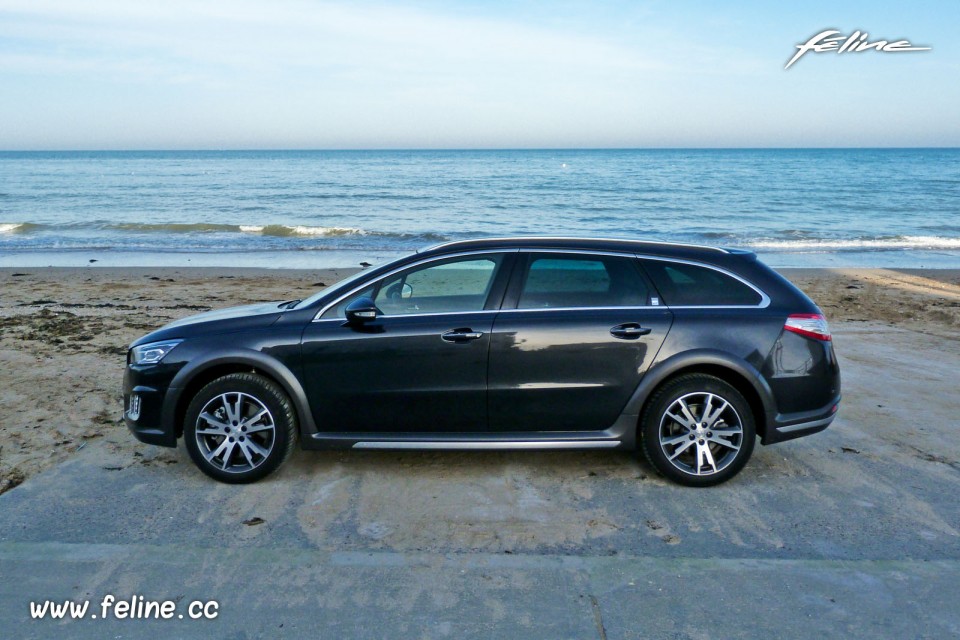 Photo essai Peugeot 508 RXH I phase 2 Gris Haria 2.0 HDi HYbrid4