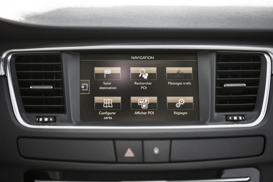 Photo écran tactile multimédia (SMEG+) Peugeot 508 RXH restyl