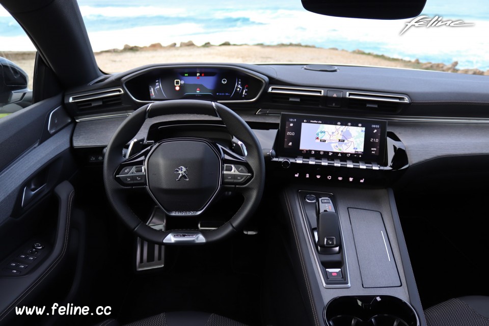 Photo poste de conduite i-Cockpit Peugeot 508 SW II (2019)