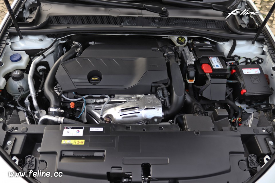 Photo moteur essence 1.6 PureTech 180 Peugeot 508 SW II (2019)