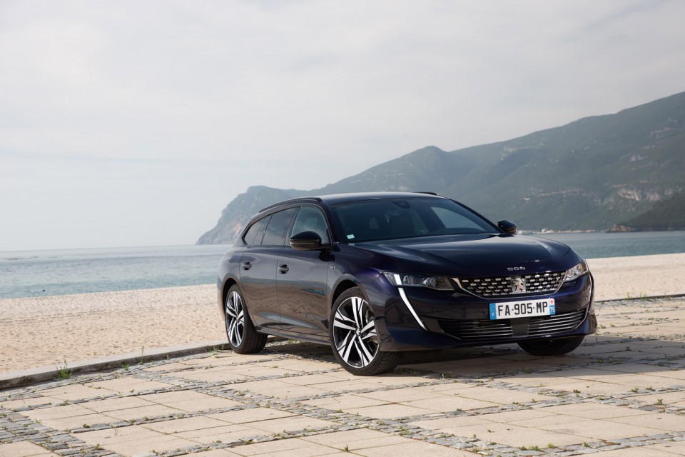 Photo officielle Peugeot 508 SW GT Dark Blue - Essais presse 201