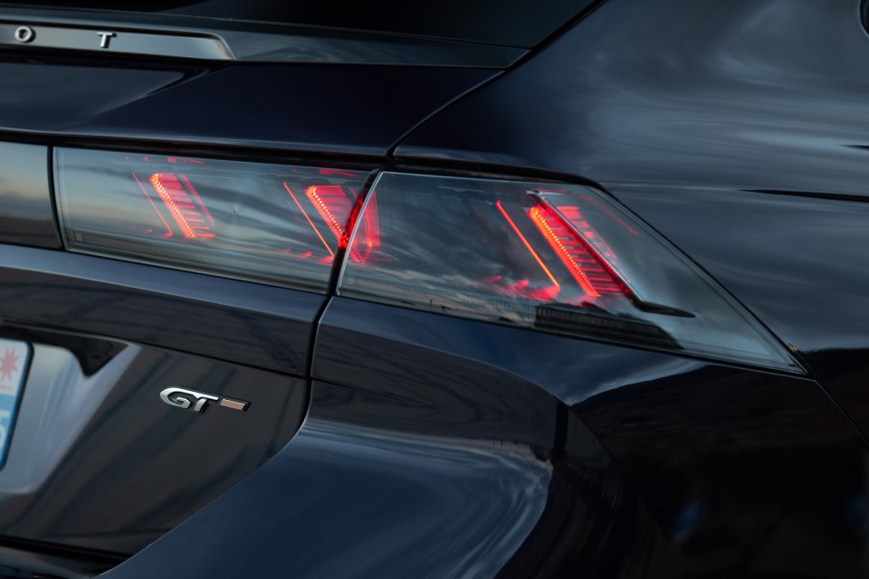 Photo officielle Peugeot 508 SW GT Dark Blue - Essais presse 201