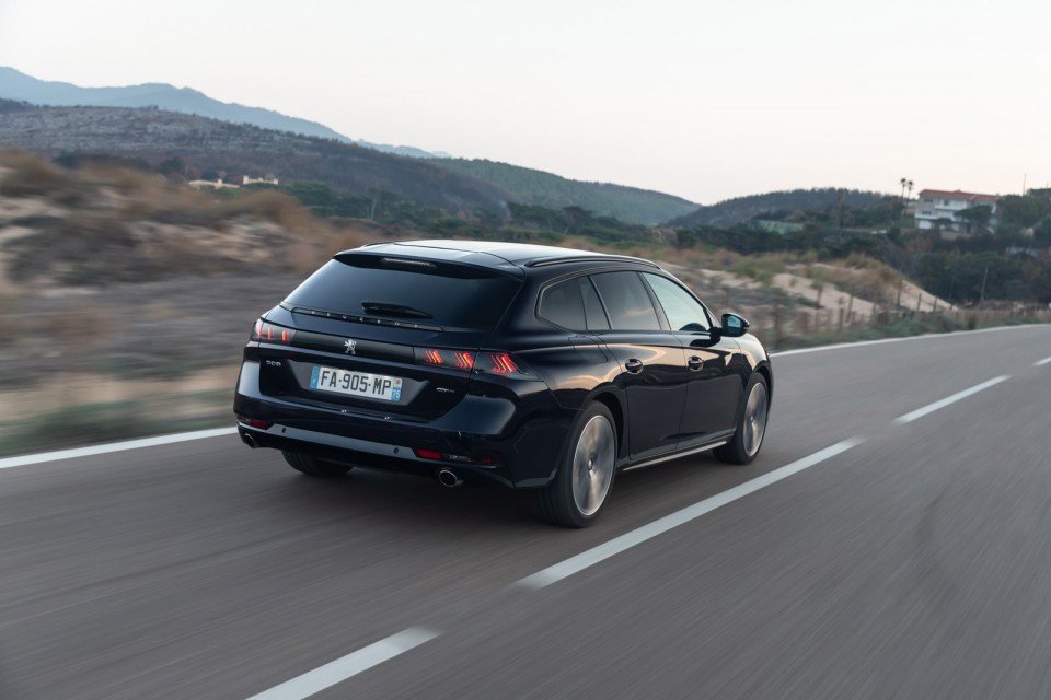 Photo officielle Peugeot 508 SW GT Dark Blue - Essais presse 201