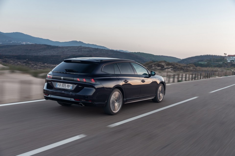 Photo officielle Peugeot 508 SW GT Dark Blue - Essais presse 201