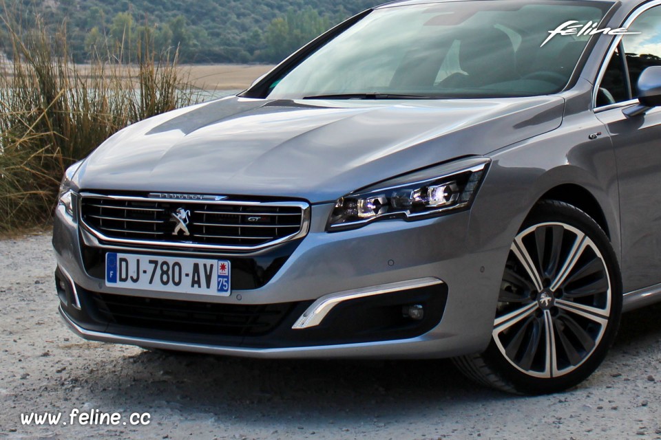 Photo nouvelle face avant Peugeot 508 GT restylée