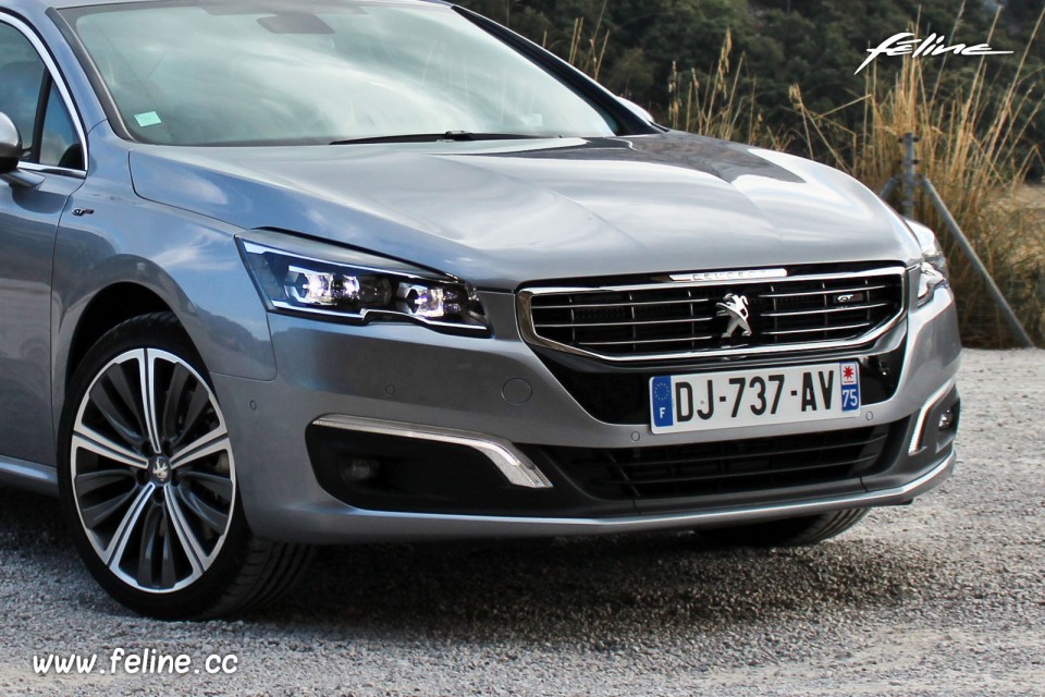 Photo bouclier avant Peugeot 508 GT restylée