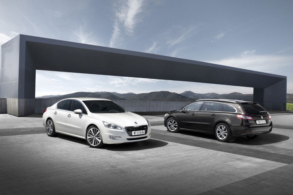 Photo officielle Peugeot 508 I Blanc Banquise et Peugeot 508 SW I Brun Guaranja - 1-001