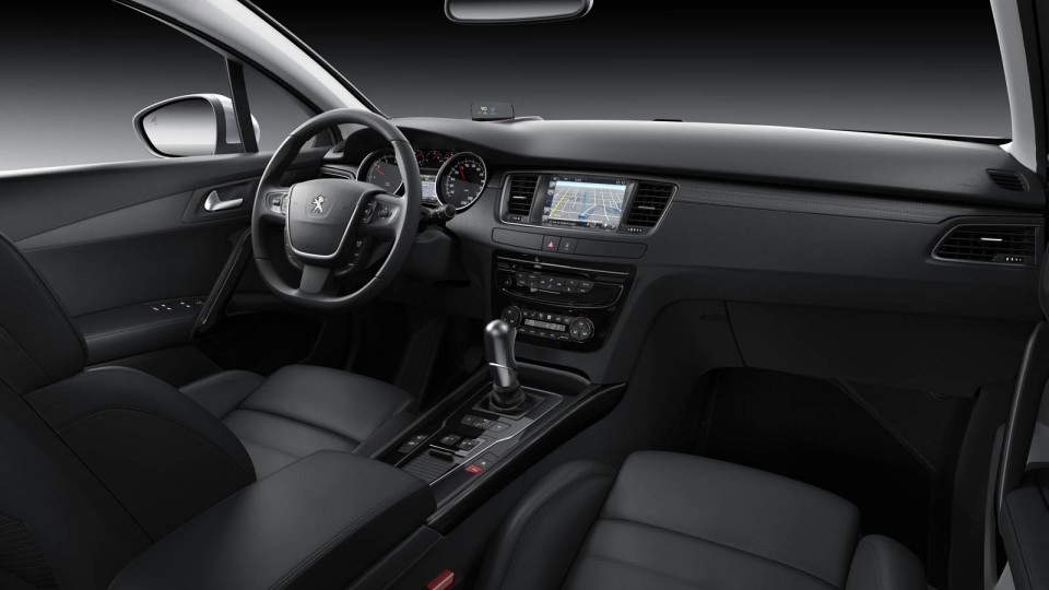 Photo intérieur Peugeot 508 restylée (phase 2) - 2014