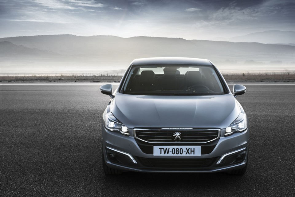 Photo face avant Peugeot 508 restylée (2014)