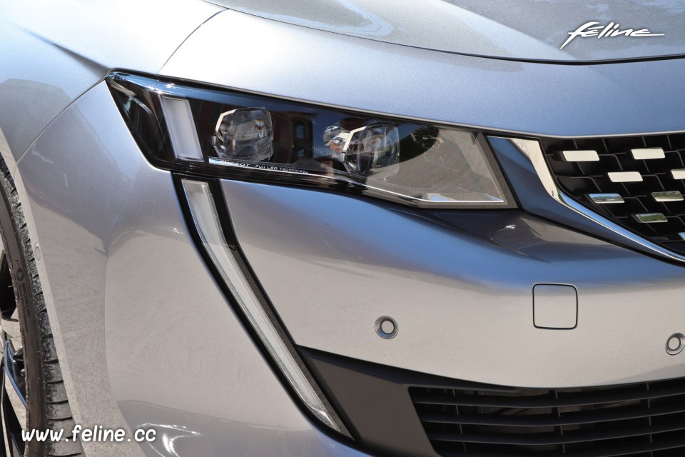 Photo phare avant LED nouvelle Peugeot 508 II GT Line (2018)