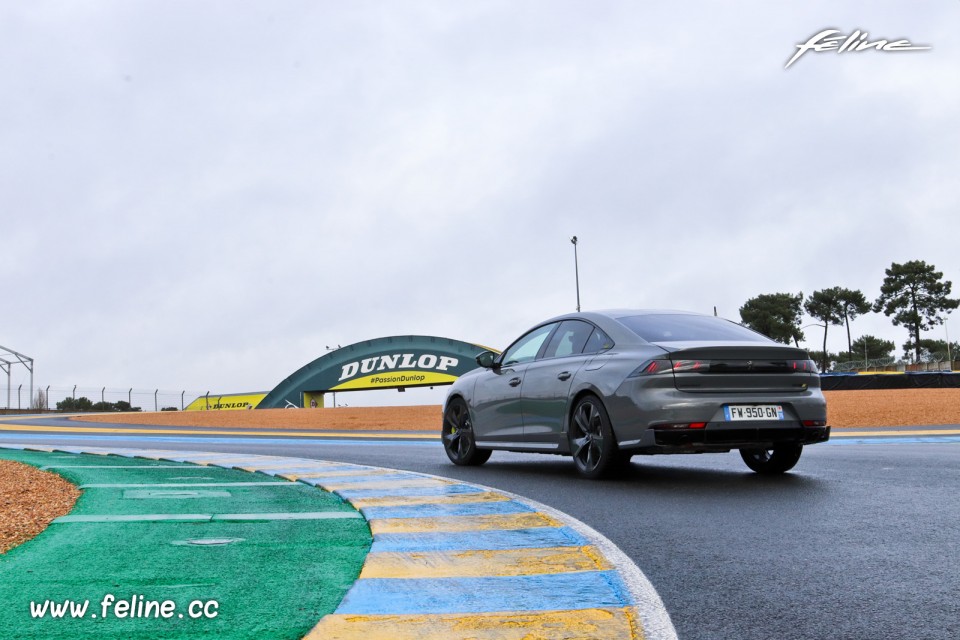 Photo essai piste 508 II Peugeot Sport Engineered HYbrid4 360 (2
