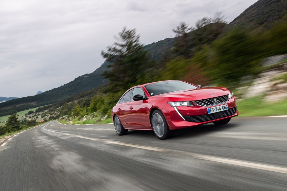 Photo officielle Peugeot 508 GT Rouge Ultimate - Essais presse 2