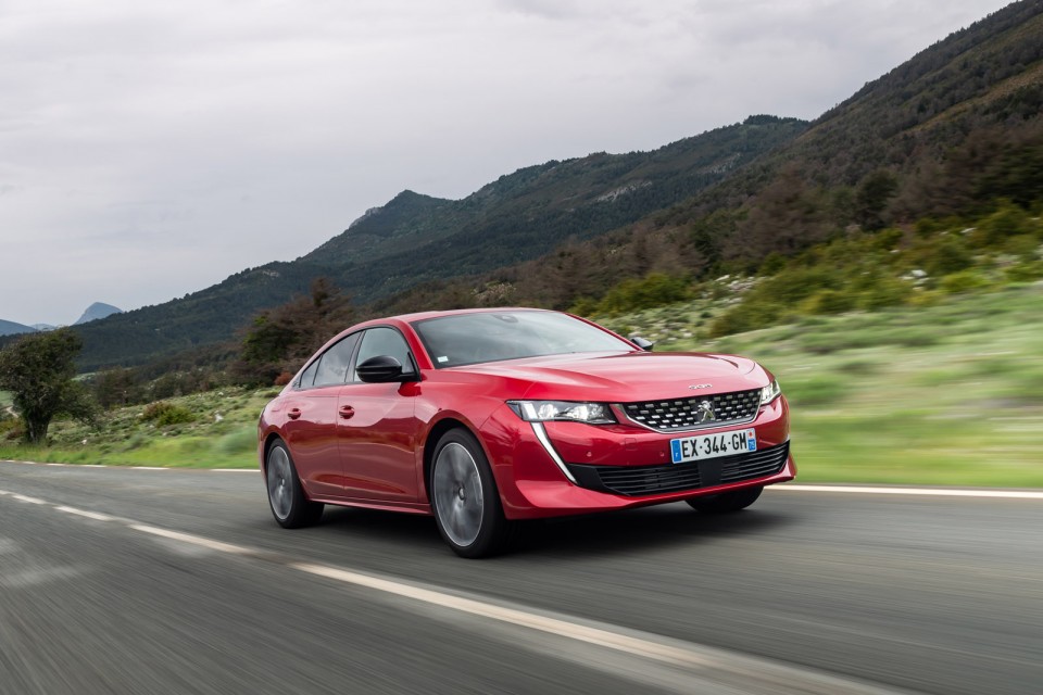 Photo officielle Peugeot 508 GT Rouge Ultimate - Essais presse 2