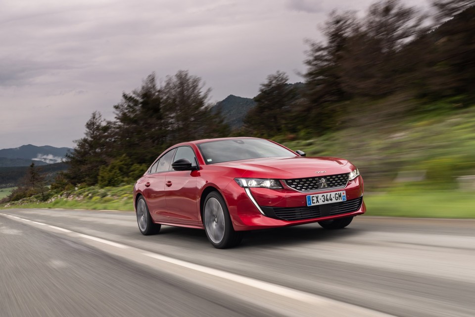Photo officielle Peugeot 508 GT Rouge Ultimate - Essais presse 2