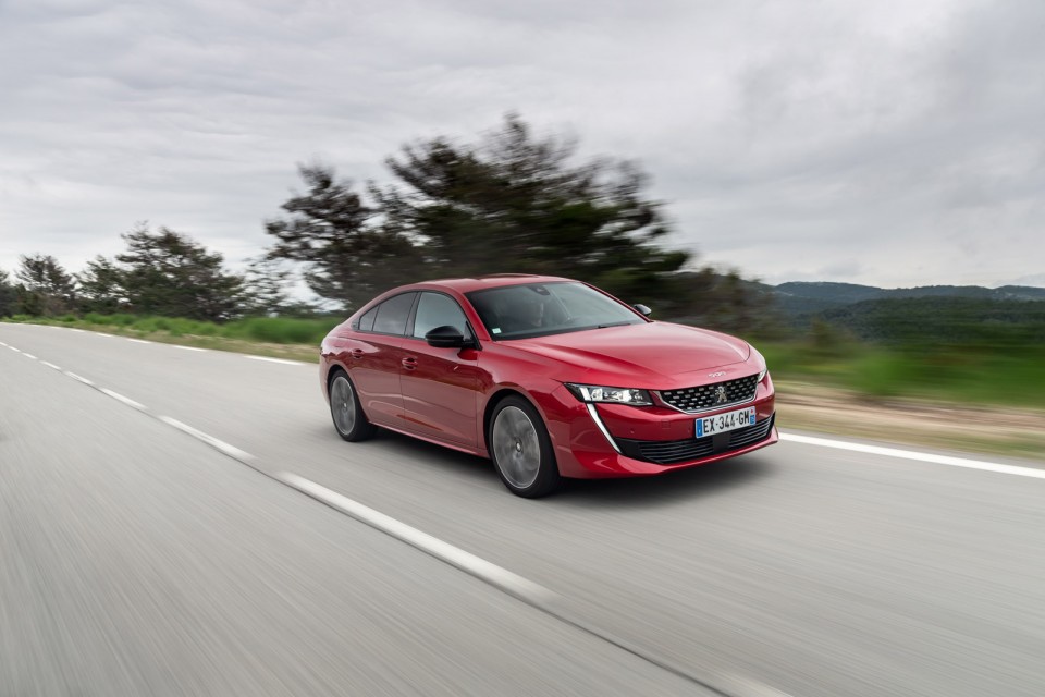 Photo officielle Peugeot 508 GT Rouge Ultimate - Essais presse 2