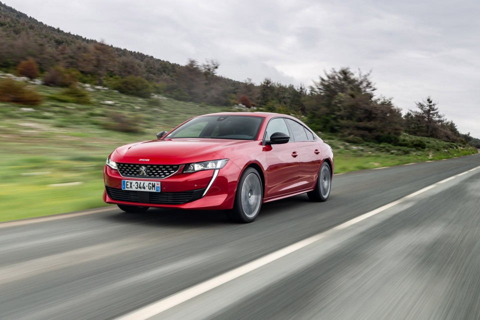 Photo officielle Peugeot 508 GT Rouge Ultimate - Essais presse 2