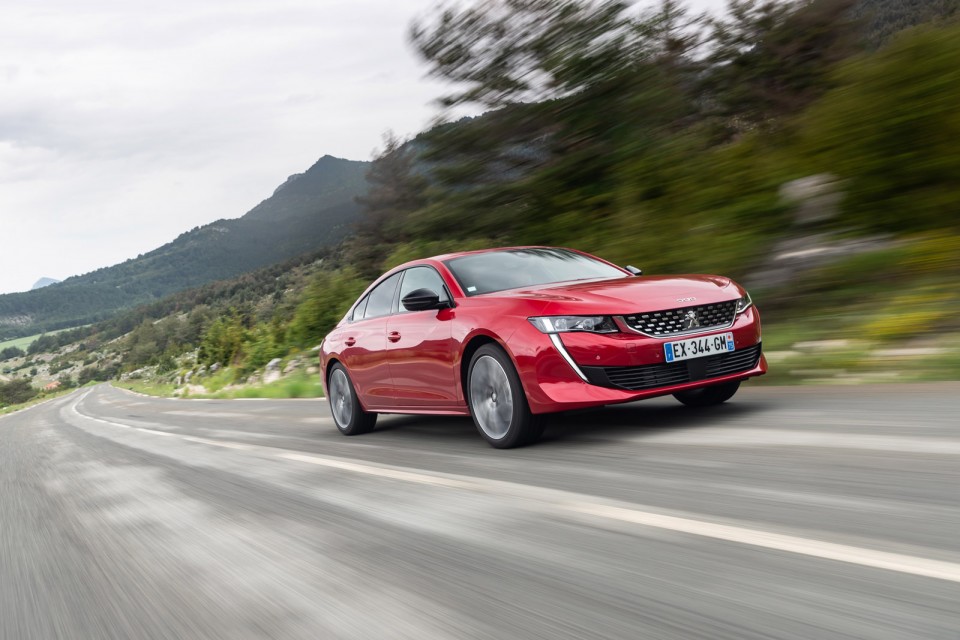 Photo officielle Peugeot 508 GT Rouge Ultimate - Essais presse 2