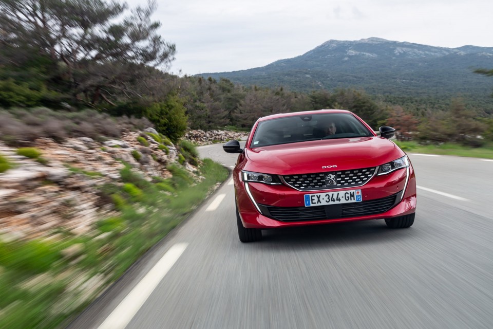Photo officielle Peugeot 508 GT Rouge Ultimate - Essais presse 2