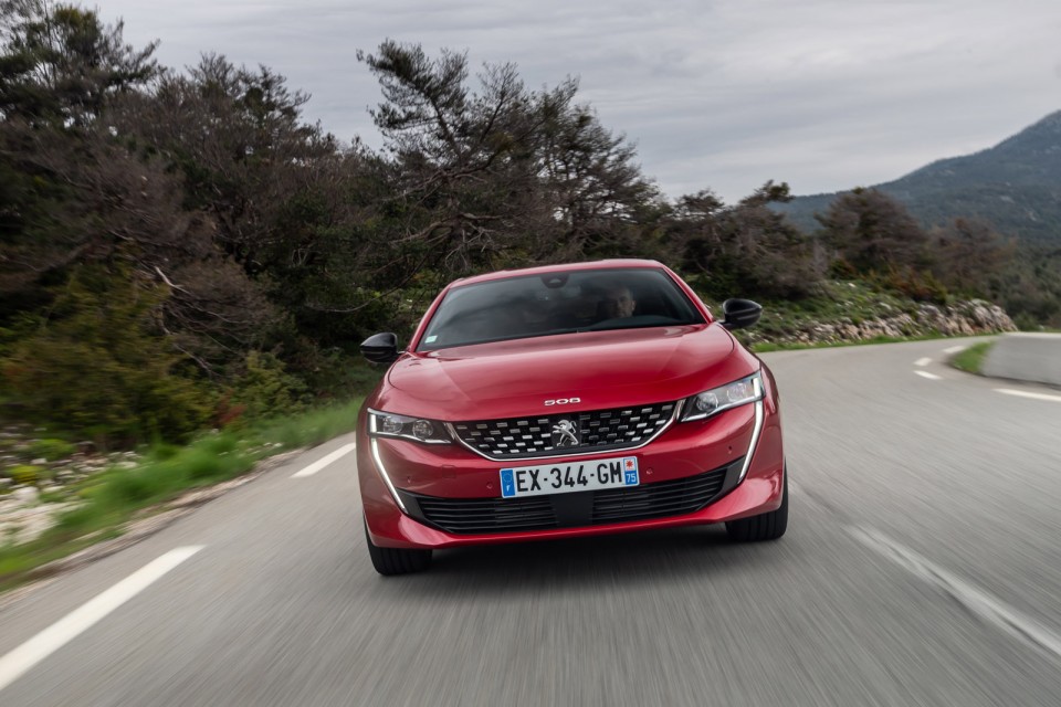 Photo officielle Peugeot 508 GT Rouge Ultimate - Essais presse 2