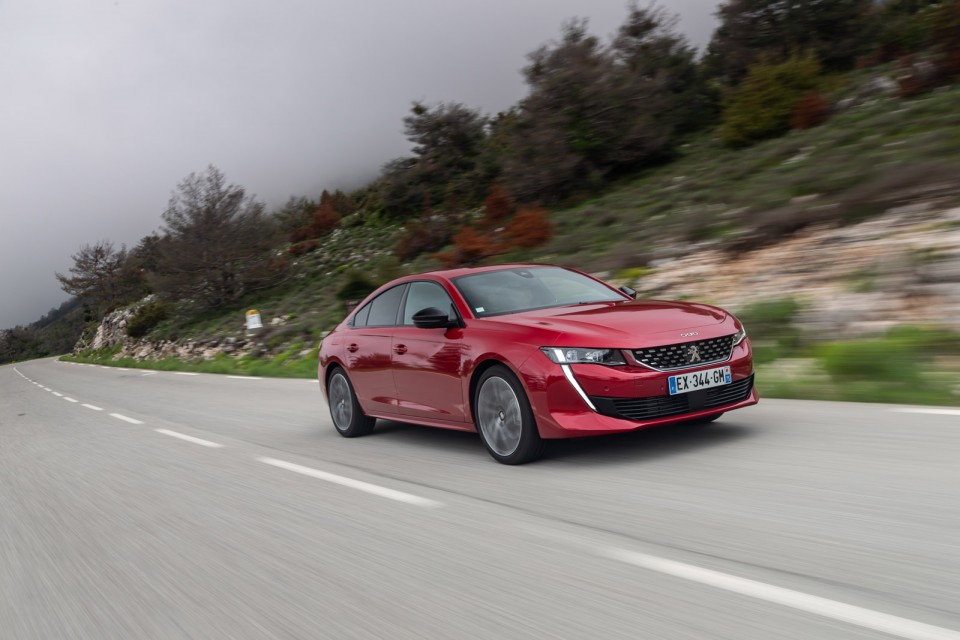 Photo officielle Peugeot 508 GT Rouge Ultimate - Essais presse 2