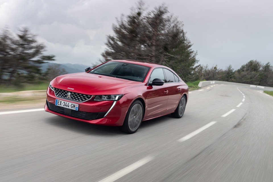 Photo officielle Peugeot 508 GT Rouge Ultimate - Essais presse 2