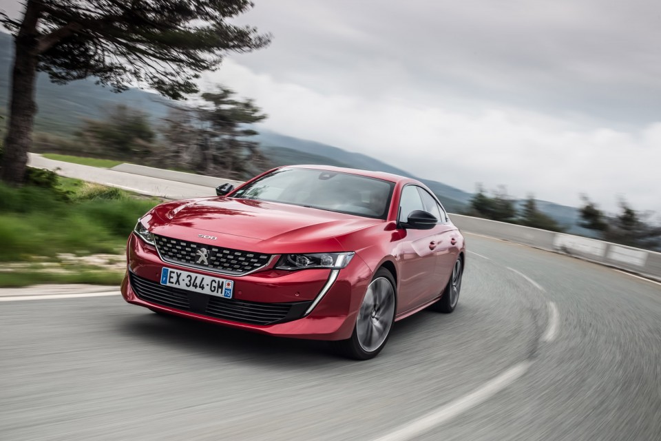 Photo officielle Peugeot 508 GT Rouge Ultimate - Essais presse 2