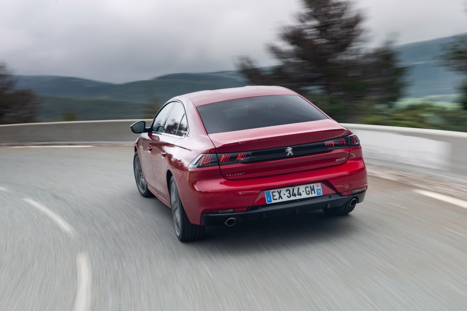 Photo officielle Peugeot 508 GT Rouge Ultimate - Essais presse 2