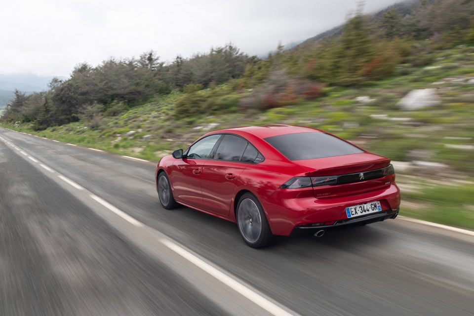 Photo officielle Peugeot 508 GT Rouge Ultimate - Essais presse 2