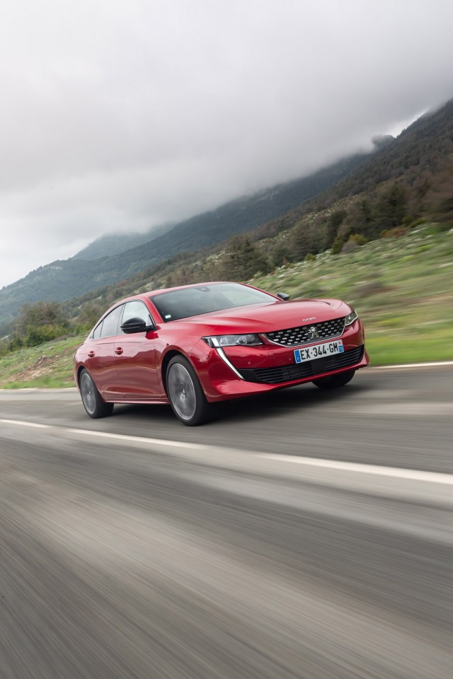 Photo officielle Peugeot 508 GT Rouge Ultimate - Essais presse 2