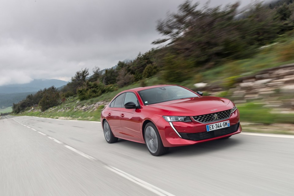 Photo officielle Peugeot 508 GT Rouge Ultimate - Essais presse 2