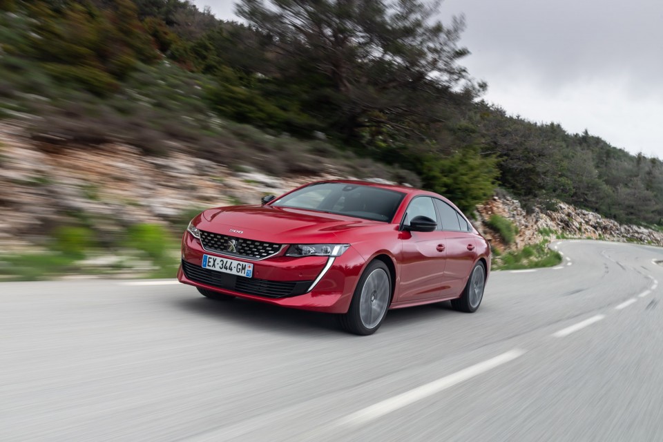 Photo officielle Peugeot 508 GT Rouge Ultimate - Essais presse 2