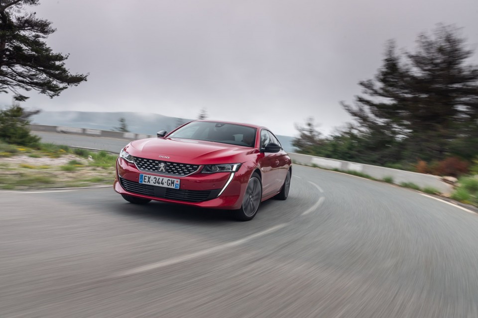 Photo officielle Peugeot 508 GT Rouge Ultimate - Essais presse 2