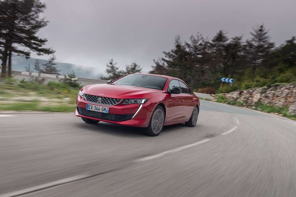 Photo officielle Peugeot 508 GT Rouge Ultimate - Essais presse 2