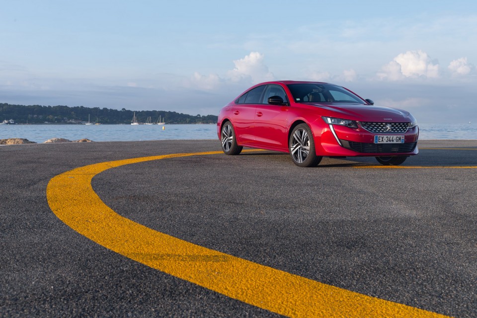 Photo officielle Peugeot 508 GT Rouge Ultimate - Essais presse 2