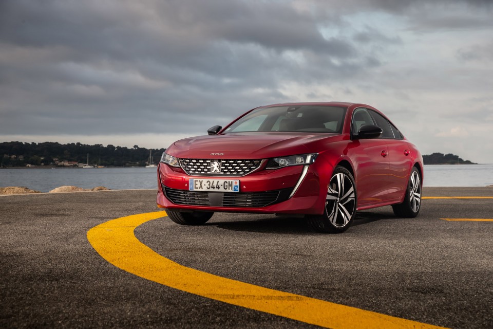 Photo officielle Peugeot 508 GT Rouge Ultimate - Essais presse 2