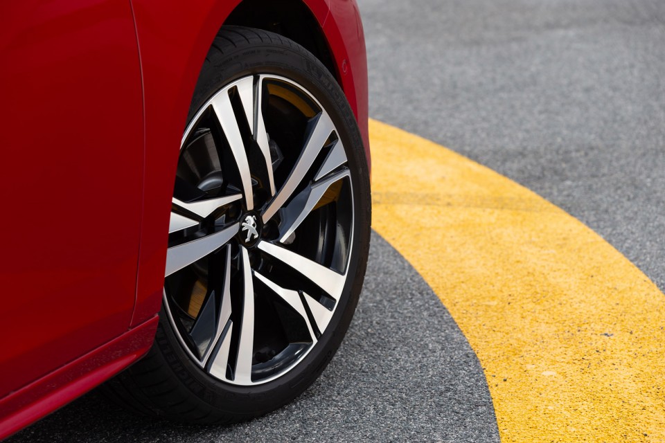 Photo officielle Peugeot 508 GT Rouge Ultimate - Essais presse 2