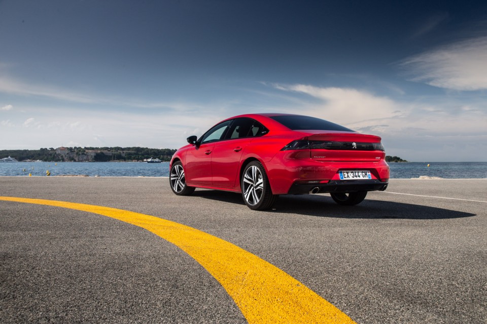 Photo officielle Peugeot 508 GT Rouge Ultimate - Essais presse 2