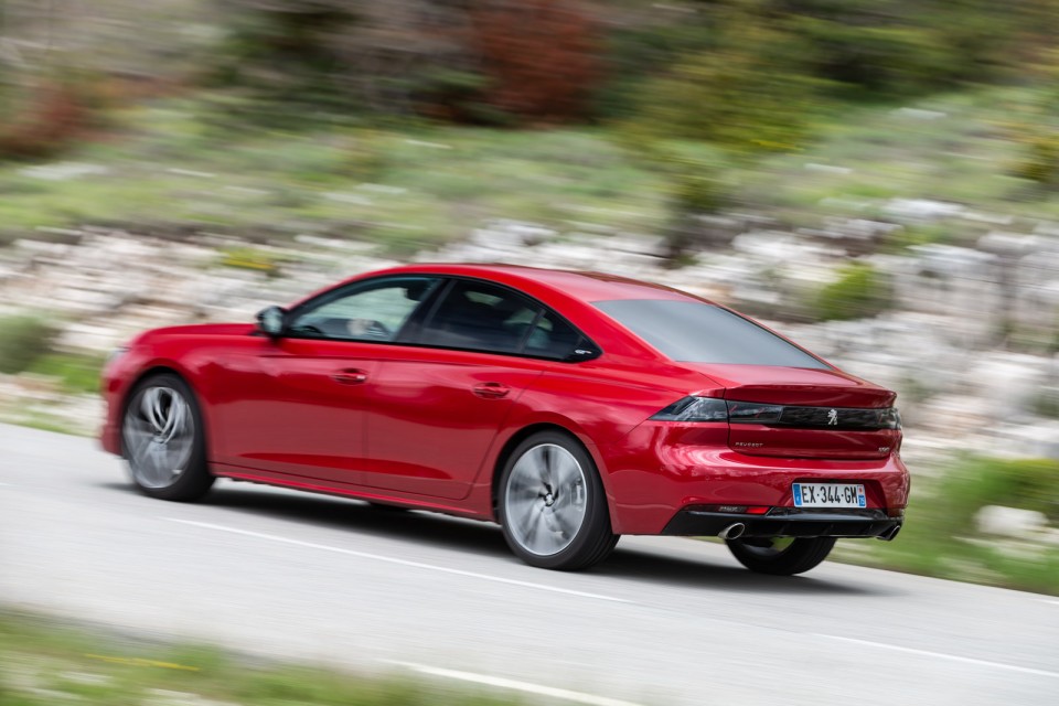 Photo officielle Peugeot 508 GT Rouge Ultimate - Essais presse 2
