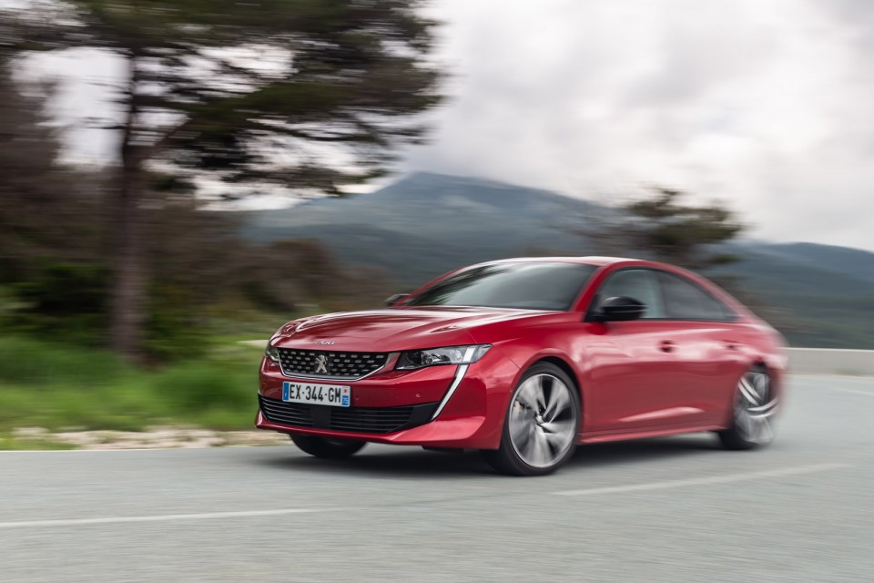 Photo officielle Peugeot 508 GT Rouge Ultimate - Essais presse 2